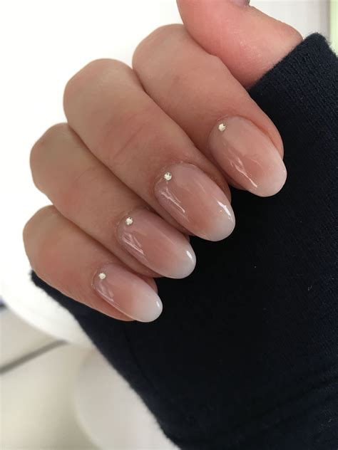 pink oval nails|short oval nail ideas.